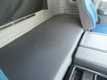 いすゞ ギガ ウイング車 大型 QKG-CYJ77A 年式 H27 [写真64]