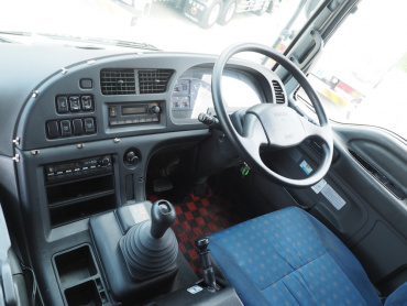 いすゞ ギガ ウイング車 大型 QKG-CYJ77A 年式 H27 [写真54]