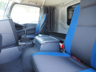 いすゞ ギガ ウイング車 大型 QKG-CYJ77B 年式 H28 [写真46]