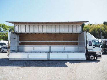 いすゞ ギガ ウイング車 大型 QKG-CYJ77A 年式 H25 [写真17]