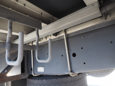 いすゞ ギガ ウイング車 大型 QKG-CYJ77A 年式 H25 [写真51]