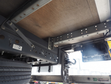 いすゞ エルフ バン車 小型 TKG-NLR85AN 年式 H26 [写真35]