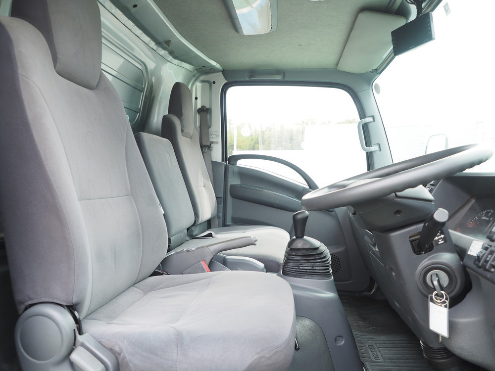 いすゞ エルフ ウイング車 小型 TKG-NPR85AN 年式 H25[写真34]