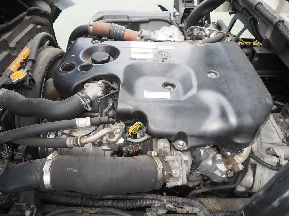 いすゞ エルフ ウイング車 小型 TKG-NPR85AN 年式 H25[写真51]