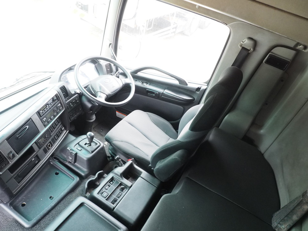 日野 グランドプロフィア ウイング車 大型 QPG-FW1EXEG 年式 H27[写真49]