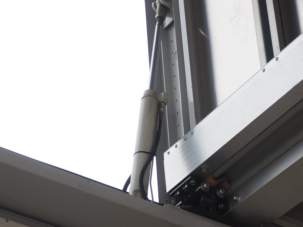 日野 グランドプロフィア ウイング車 大型 QPG-FW1EXEG 年式 H27[写真19]