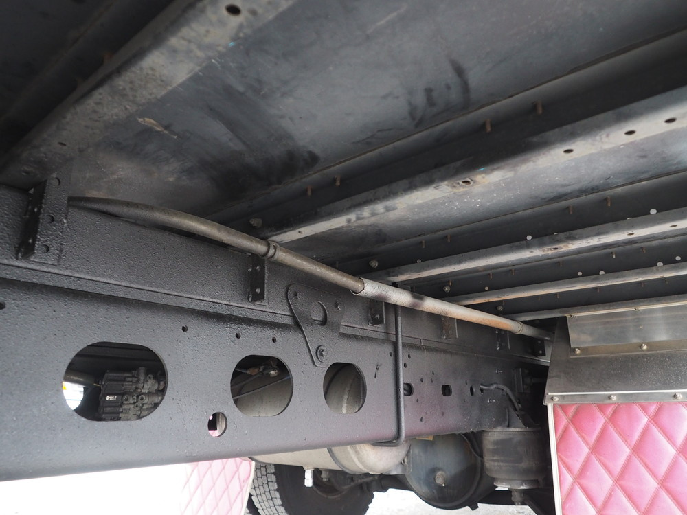 いすゞ フォワード ウイング車 中型 TKG-FRR90T2 年式 H25[写真46]