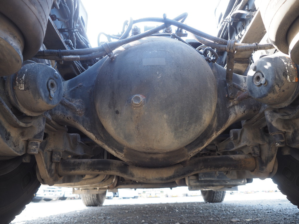 いすゞ ギガ トラクタ 大型 LKG-EXD52AD 年式 H23[写真37]