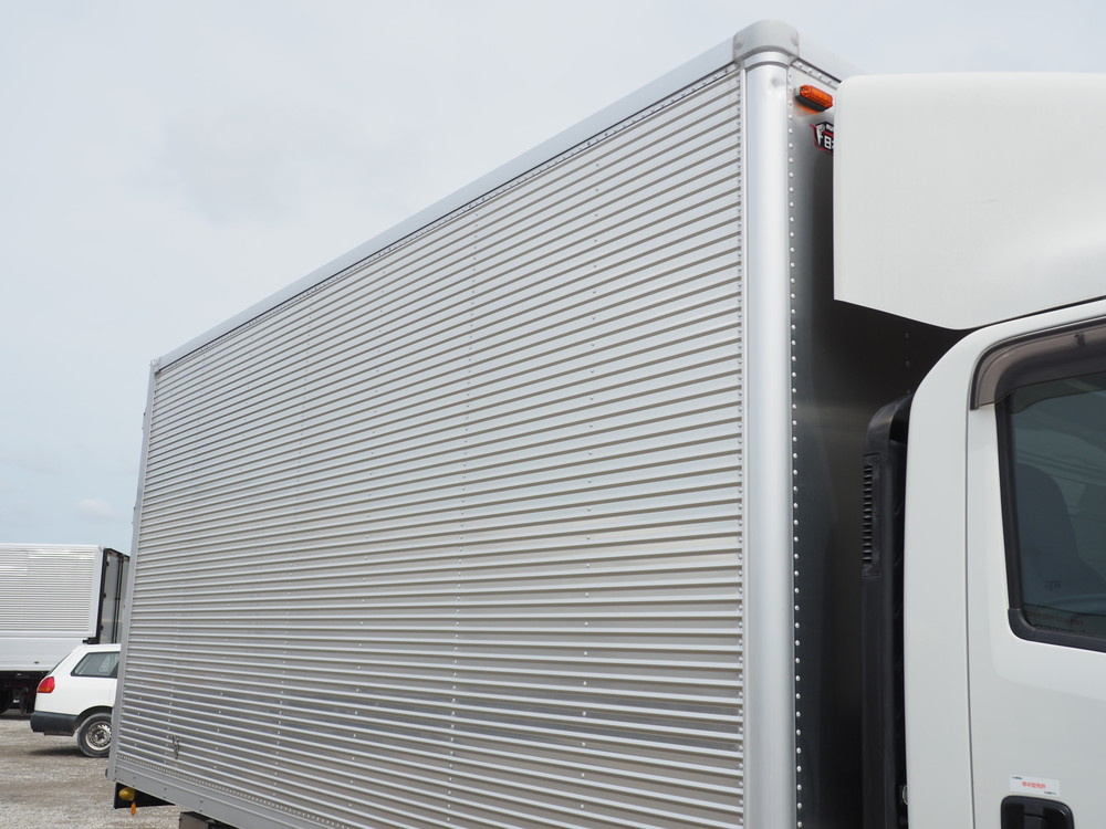 いすゞ エルフ バン車 小型 TRG-NPR85AN 年式 H29[写真10]