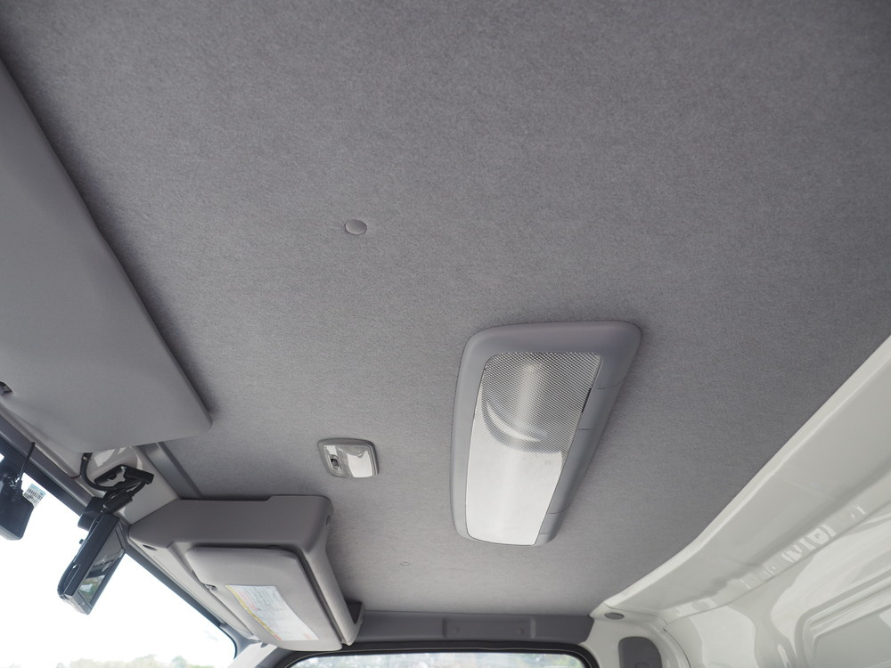 いすゞ エルフ バン車 小型 TRG-NPR85AN 年式 H29[写真42]