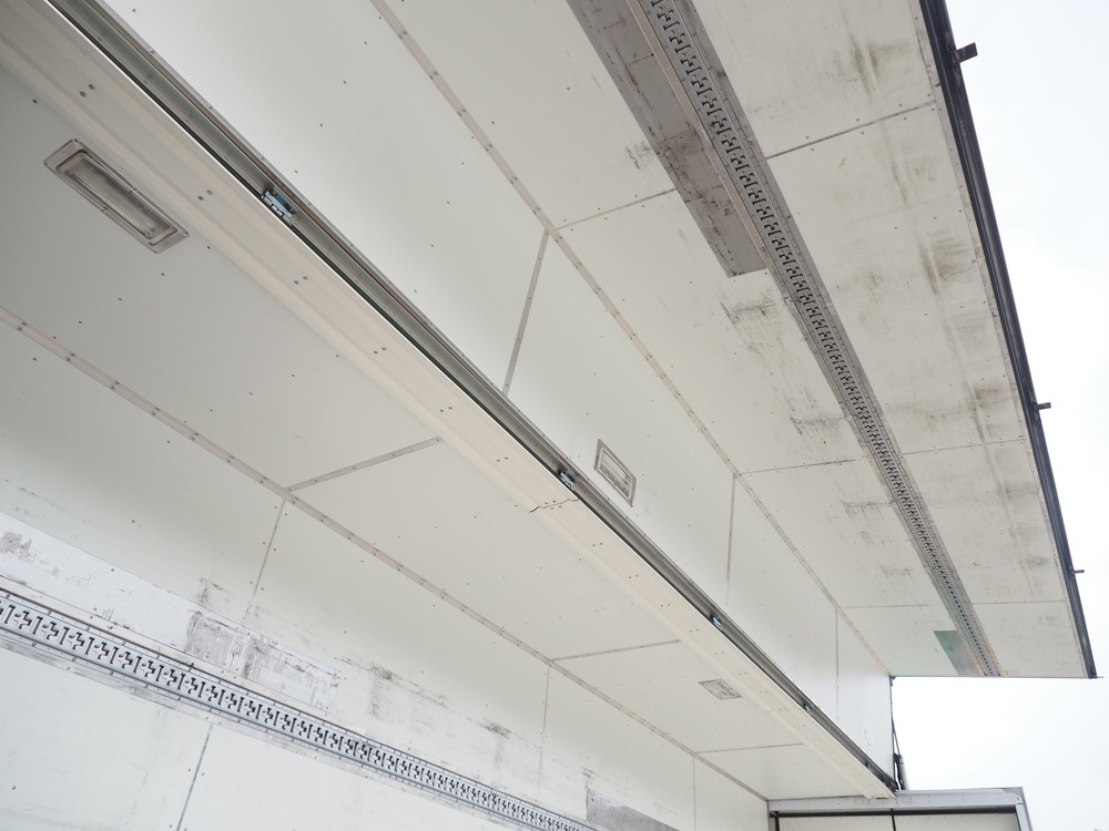 三菱ふそう スーパーグレート 冷凍ウイング 大型 QKG-FS54VZ 年式 H24[写真25]