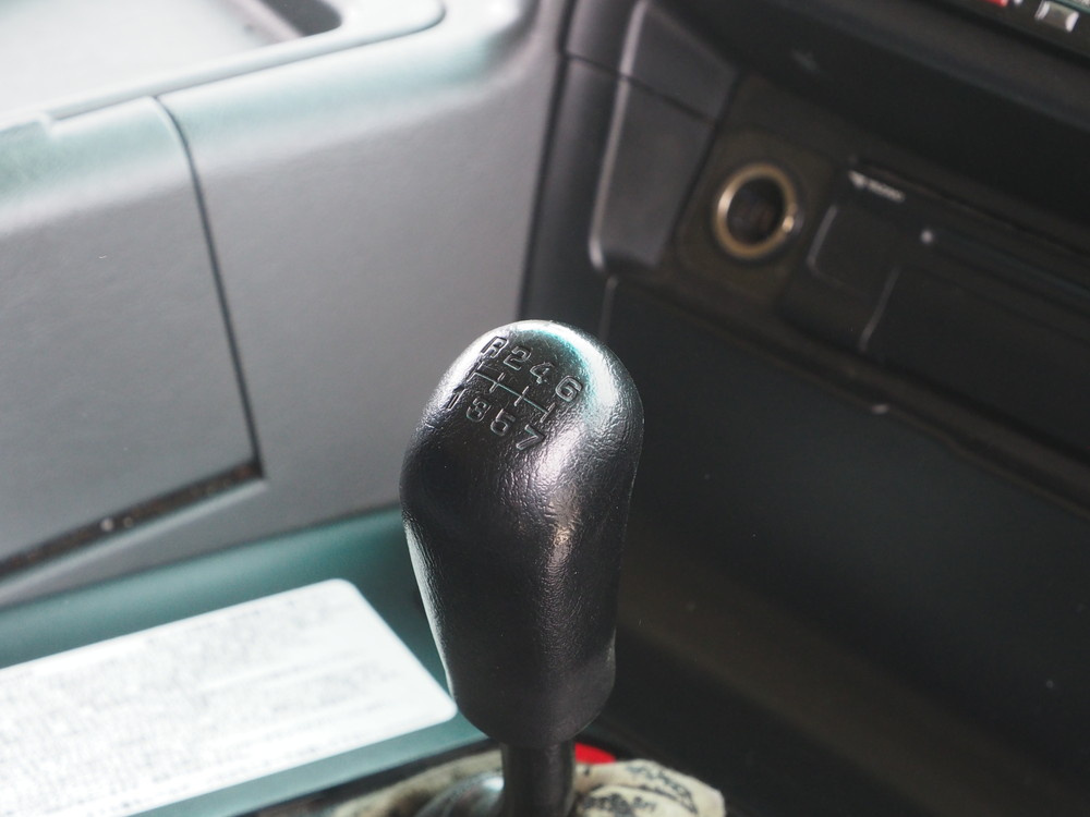 三菱ふそう スーパーグレート 冷凍ウイング 大型 QKG-FS54VZ 年式 H24[写真37]