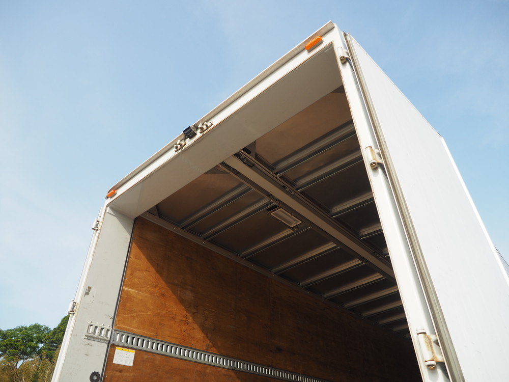 三菱ふそう スーパーグレート ウイング車 大型 QPG-FS64VZ 年式 H28[写真18]