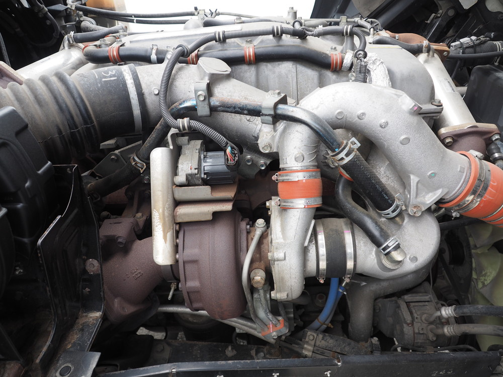 いすゞ ギガ ウイング車 大型 QKG-CYJ77A 年式 H26[写真62]