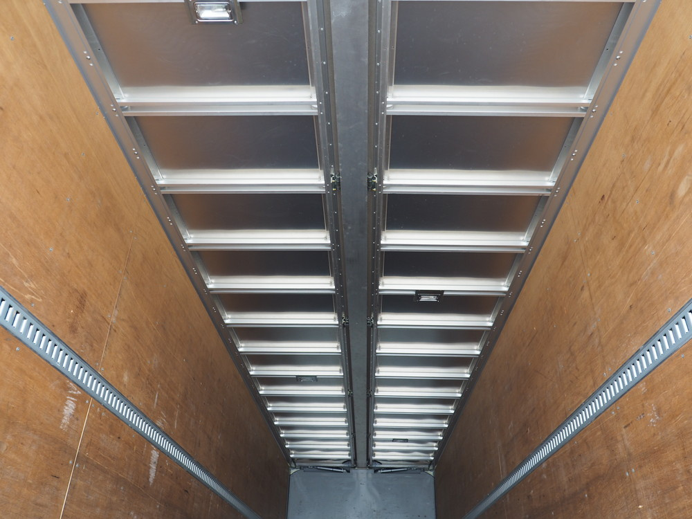 いすゞ ギガ ウイング車 大型 QKG-CYJ77A 年式 H26[写真31]