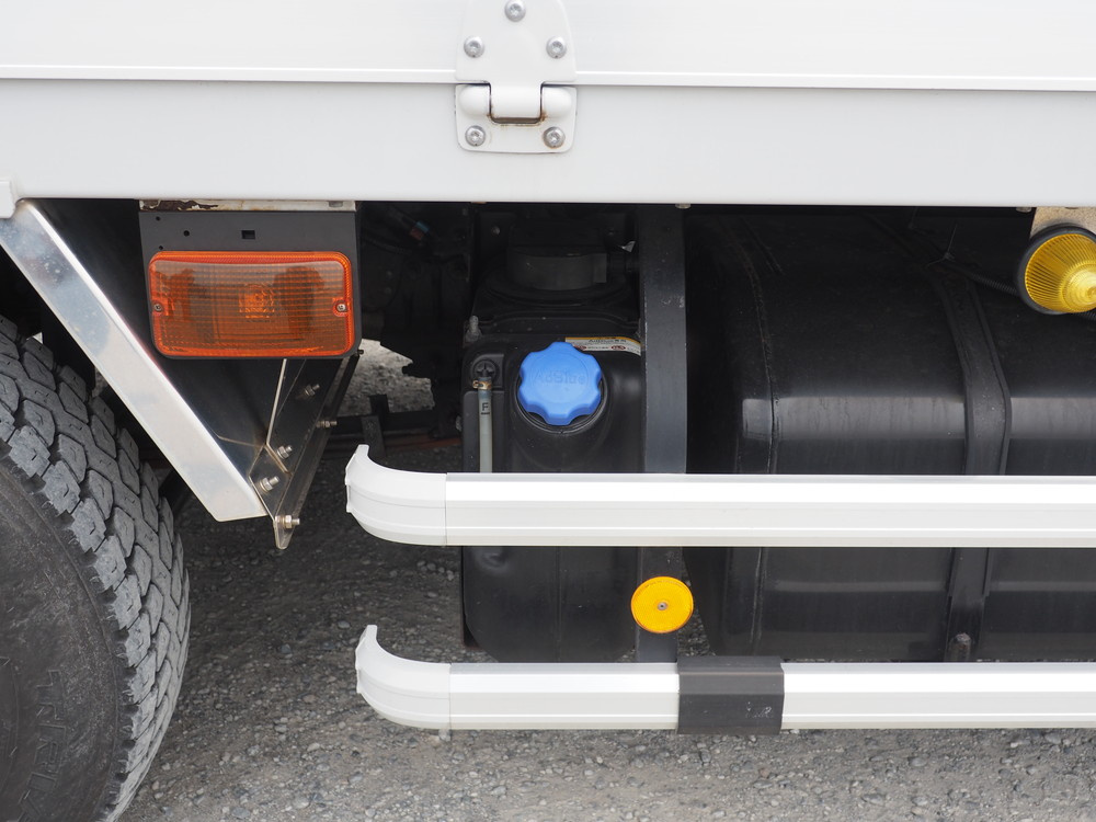 いすゞ ギガ ウイング車 大型 QKG-CYJ77A 年式 H26[写真19]