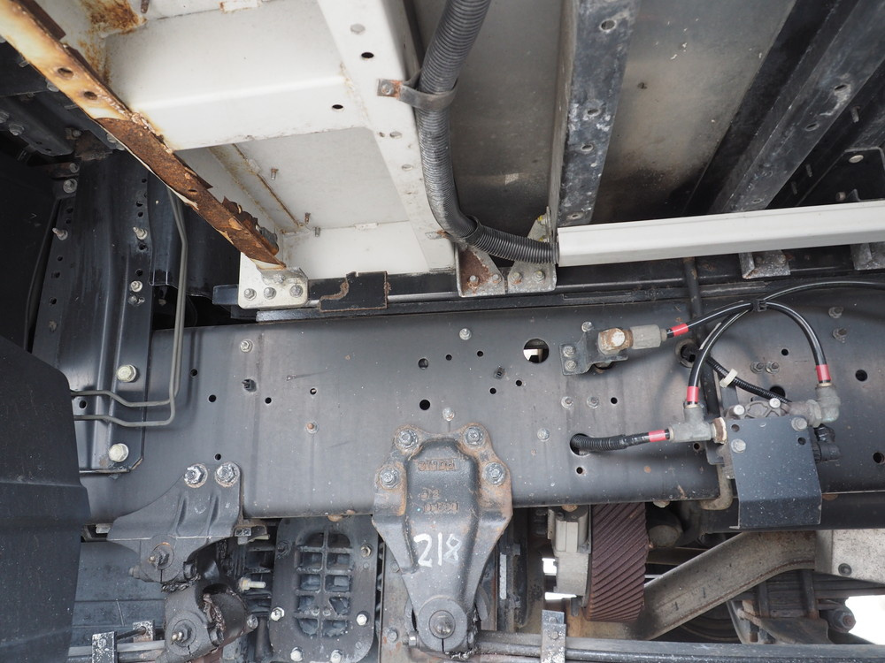 いすゞ ギガ ウイング車 大型 QKG-CYJ77A 年式 H26[写真56]