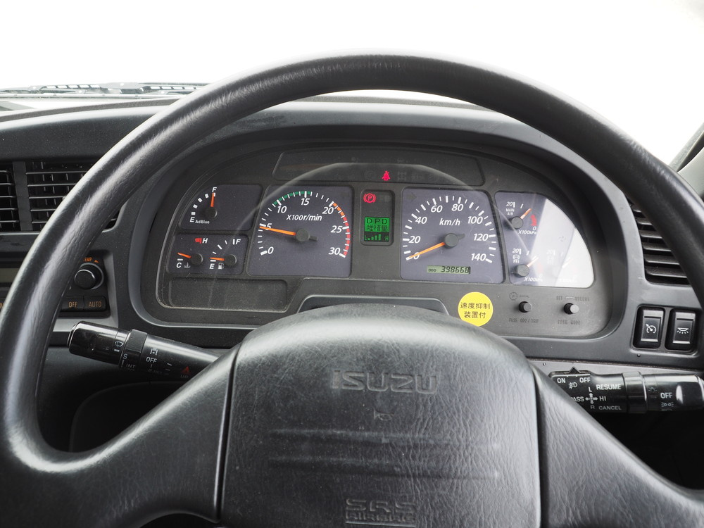いすゞ ギガ ウイング車 大型 QKG-CYJ77A 年式 H26[写真37]