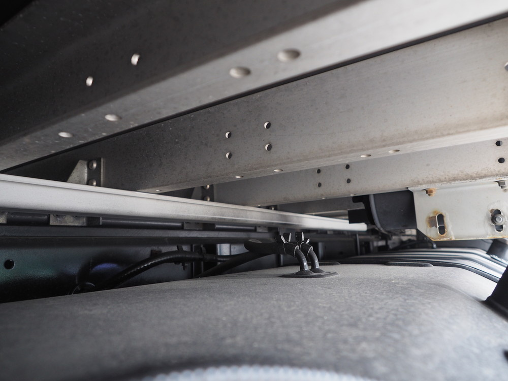 いすゞ ギガ ウイング車 大型 QKG-CYJ77B 年式 H28[写真50]