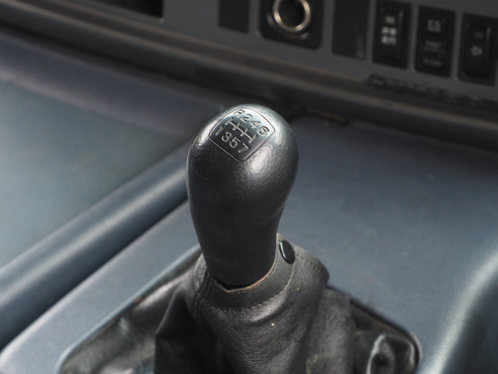 日野 グランドプロフィア ウイング車 大型 BDG-FW1EXYJ 年式 H20[写真37]