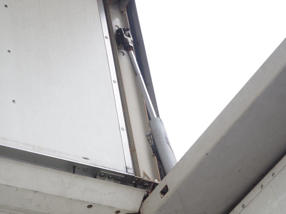 日野 グランドプロフィア ウイング車 大型 BDG-FW1EXYJ 年式 H20[写真22]