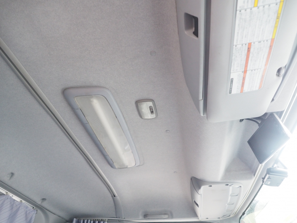 いすゞ フォワード 冷凍バン 中増t SKG-FSR90T2 年式 H29[写真36]