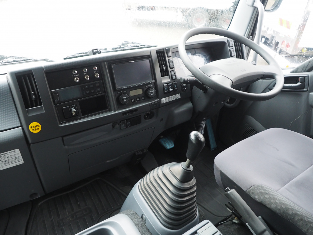 いすゞ フォワード 冷凍バン 中増t SKG-FSR90T2 年式 H29[写真27]