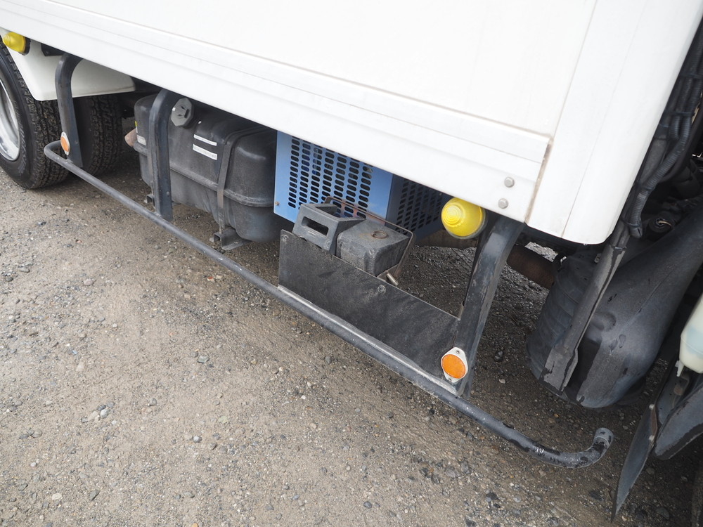 いすゞ エルフ 冷凍バン 小型 BKG-NPR85AN 年式 H23[写真12]