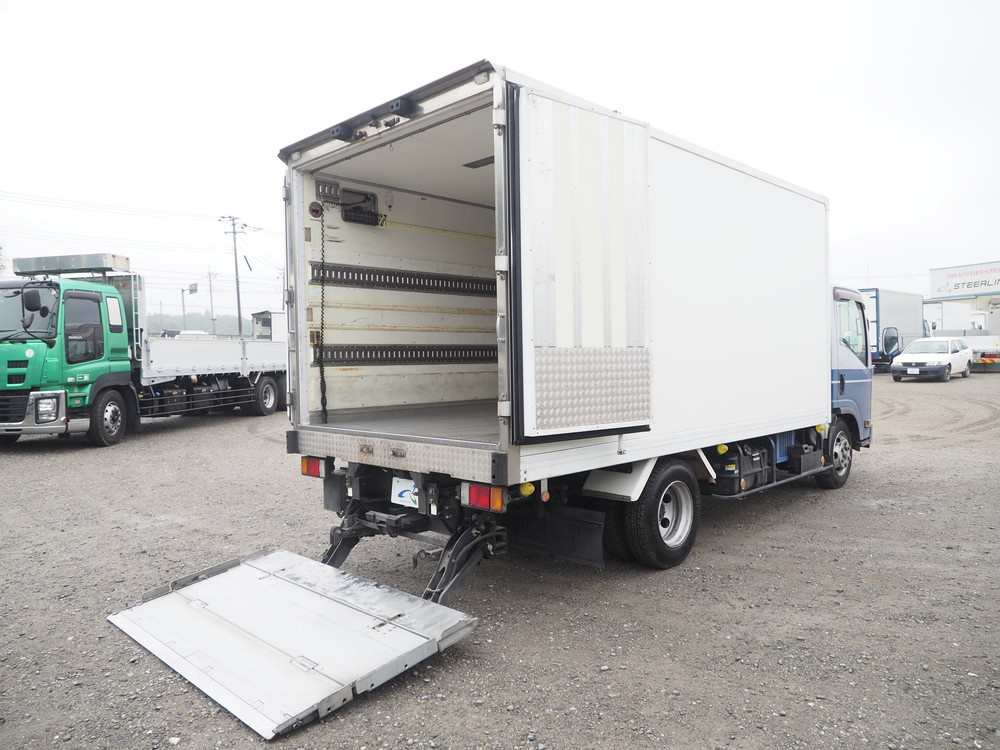 いすゞ エルフ 冷凍バン 小型 BKG-NPR85AN 年式 H23[写真25]