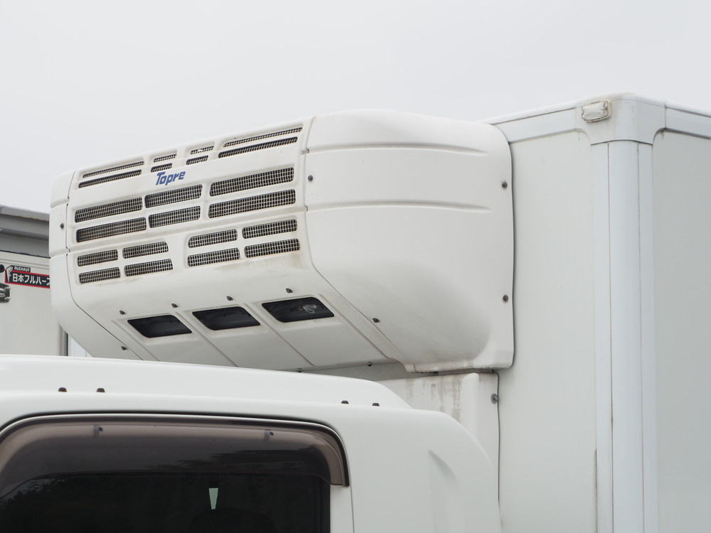 いすゞ フォワード 冷凍バン 中増t SKG-FSR90T2 年式 H29[写真08]