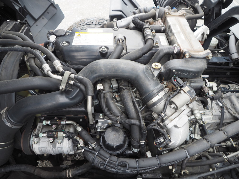 いすゞ フォワード 冷凍バン 中増t SKG-FSR90T2 年式 H29[写真45]