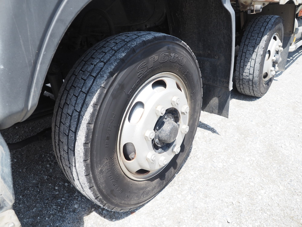 いすゞ ギガ ウイング車 大型 PDG-CYJ77W8 年式 H20[写真37]