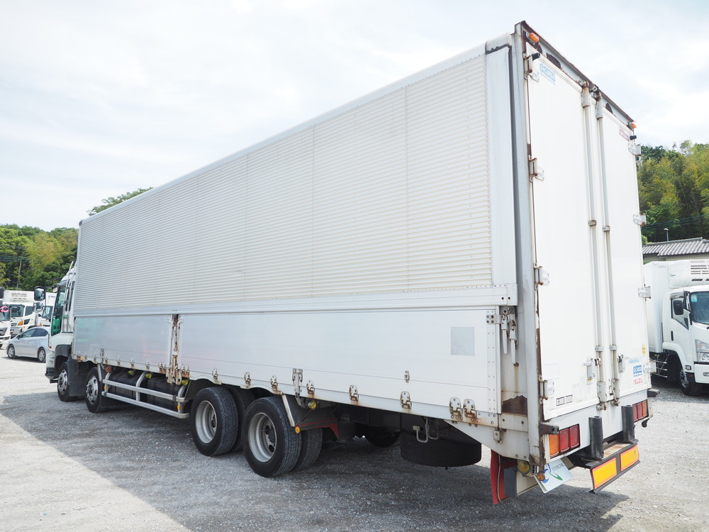 いすゞ ギガ ウイング車 大型 PDG-CYJ77W8 年式 H20[写真07]