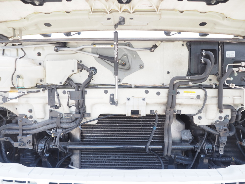 いすゞ ギガ ウイング車 大型 PDG-CYJ77W8 年式 H20[写真39]