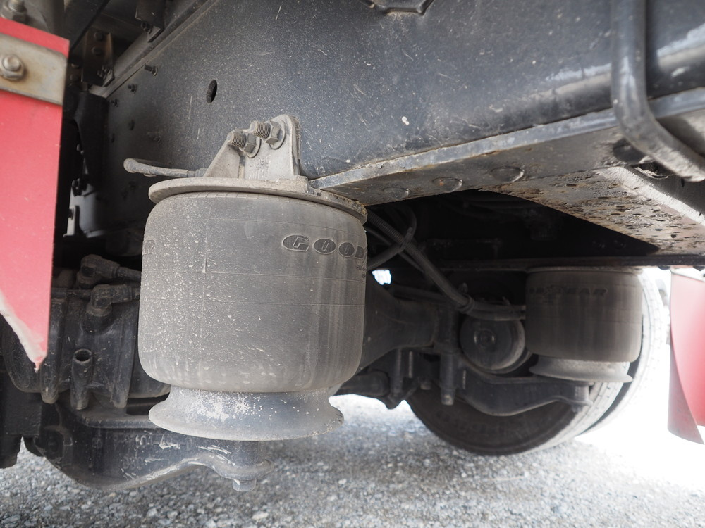 いすゞ ギガ ウイング車 大型 PDG-CYJ77W8 年式 H20[写真30]