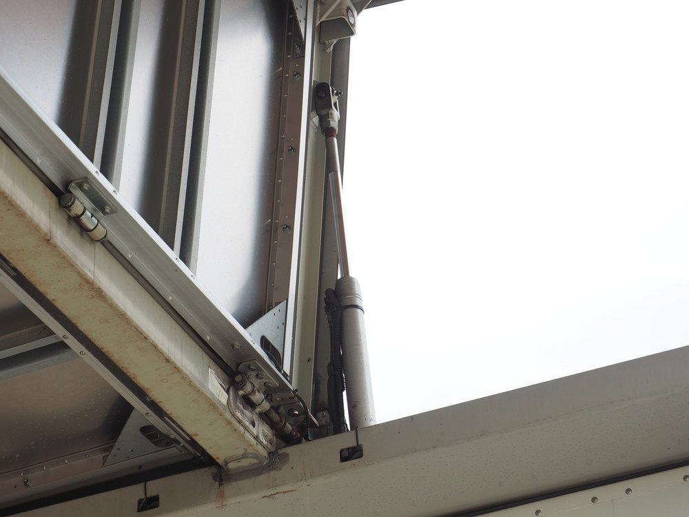 三菱ふそう スーパーグレート ウイング車 大型 BDG-FS54JZ 年式 H20[写真23]