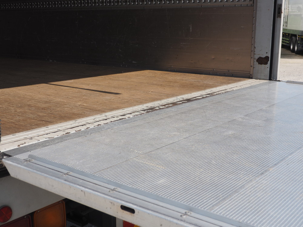 いすゞ フォワード ウイング車 中型 TKG-FRR90S2 年式 H24[写真34]