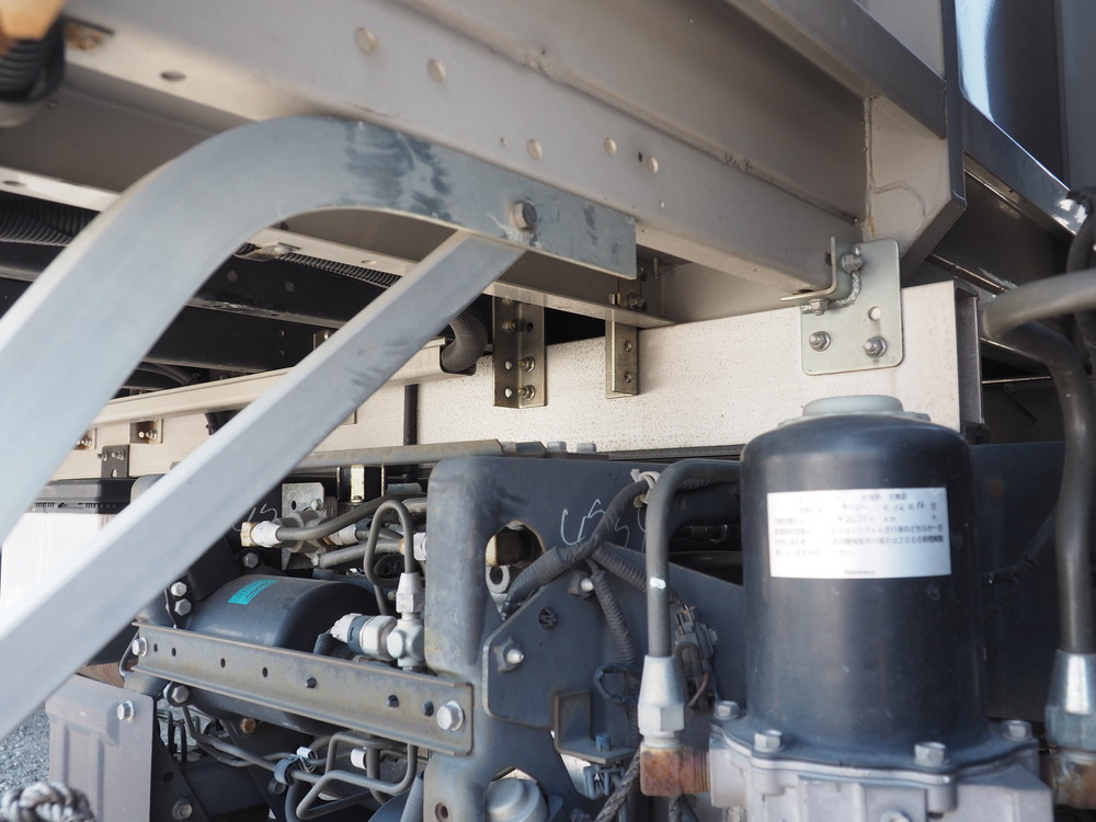 いすゞ フォワード ウイング車 中型 TKG-FRR90S2 年式 H24[写真64]