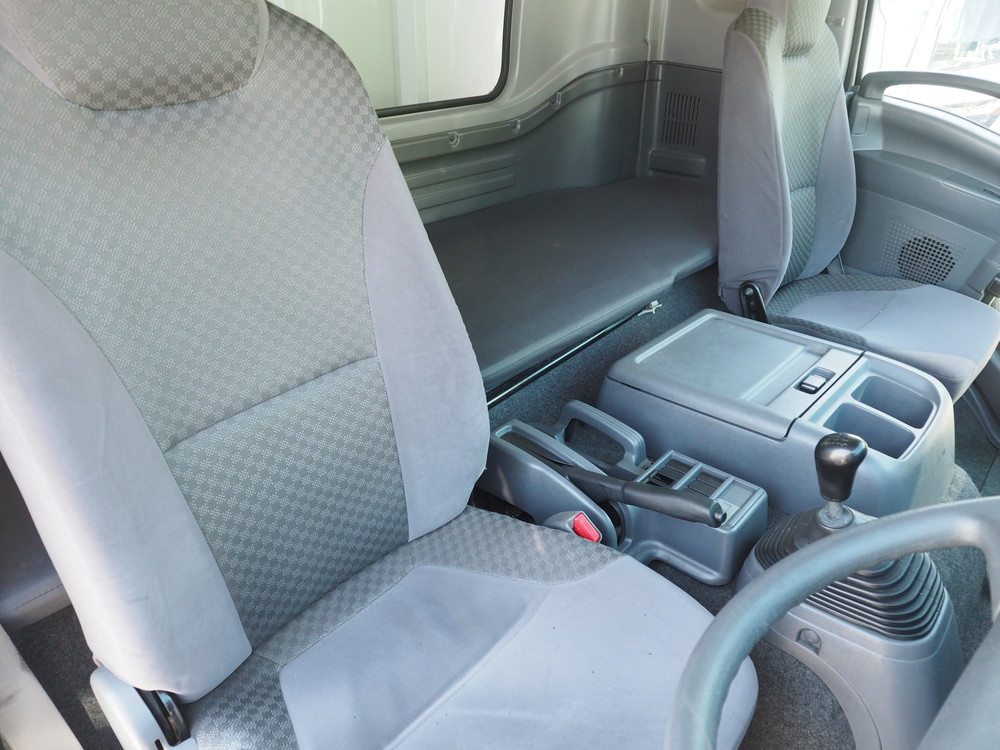 いすゞ フォワード ウイング車 中型 TKG-FRR90S2 年式 H24[写真45]