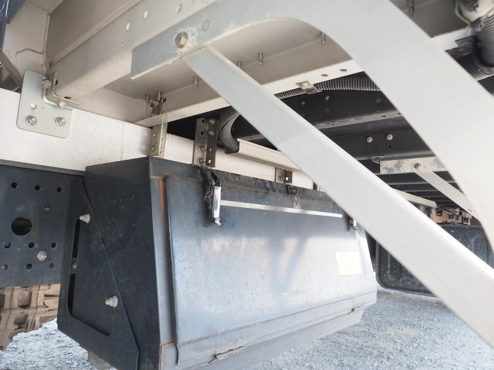 いすゞ フォワード ウイング車 中型 TKG-FRR90S2 年式 H24[写真61]