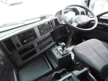 日野 グランドプロフィア ウイング車 大型 QKG-FW1EXBJ 年式 H25 [写真30]