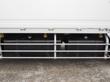 日野 グランドプロフィア ウイング車 大型 QPG-FW1EXEG 年式 H27 [写真24]