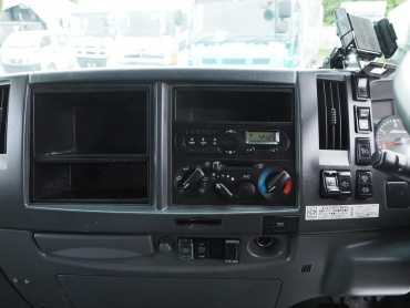 いすゞ フォワード ウイング車 中型 TKG-FRR90T2 年式 H25 [写真37]