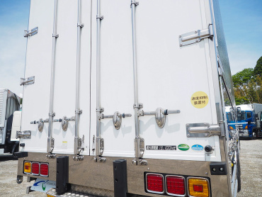 いすゞ ギガ ウイング車 大型 QKG-CYJ77A 年式 H25 [写真12]