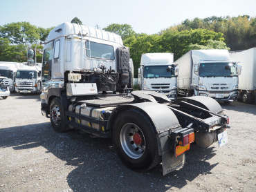 いすゞ ギガ トラクタ 大型 LKG-EXD52AD 年式 H23 [写真06]