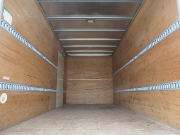 いすゞ エルフ バン車 小型 TRG-NPR85AN 年式 H29 [写真20]