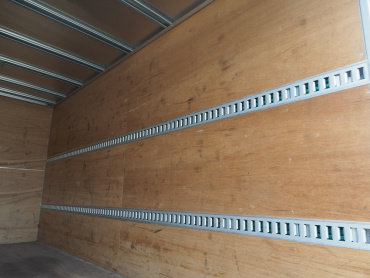 いすゞ エルフ バン車 小型 TRG-NPR85AN 年式 H29 [写真23]