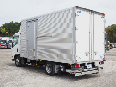 いすゞ エルフ バン車 小型 TRG-NPR85AN 年式 H29 [写真08]