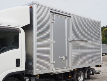 いすゞ エルフ バン車 小型 TRG-NPR85AN 年式 H29 [写真13]