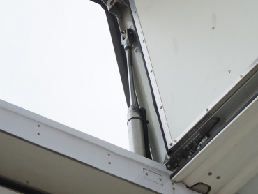 三菱ふそう スーパーグレート 冷凍ウイング 大型 QKG-FS54VZ 年式 H24 [写真17]